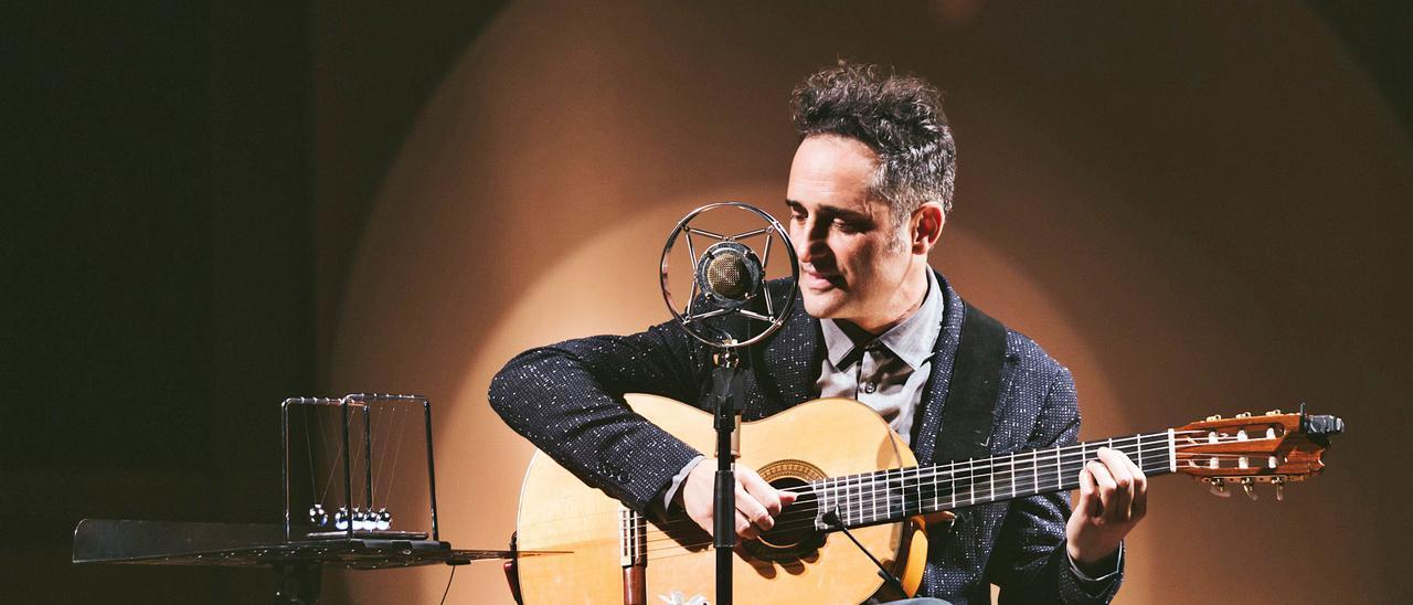 Jorge Drexler, durante un concierto.