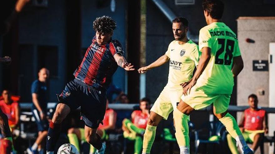 Lesión de Matturro en el Levante UD