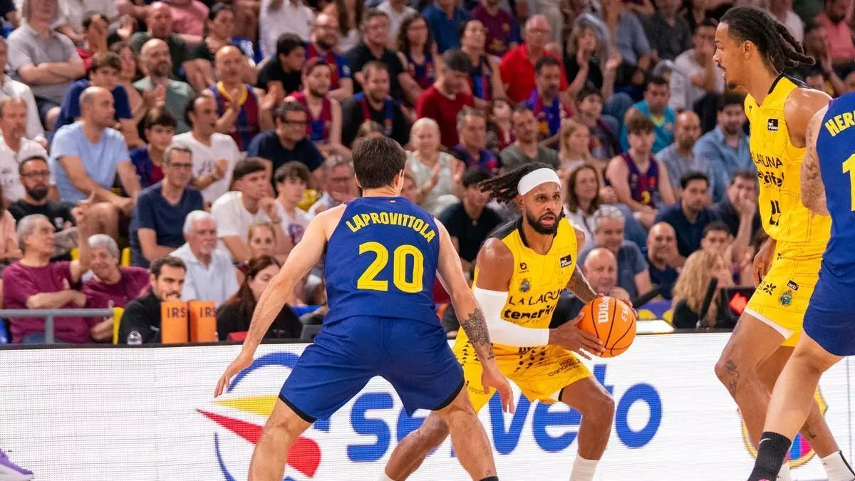 El CB Canarias, totalmente superado por el Barça, arranca la semifinal con una clara derrota (100-67)