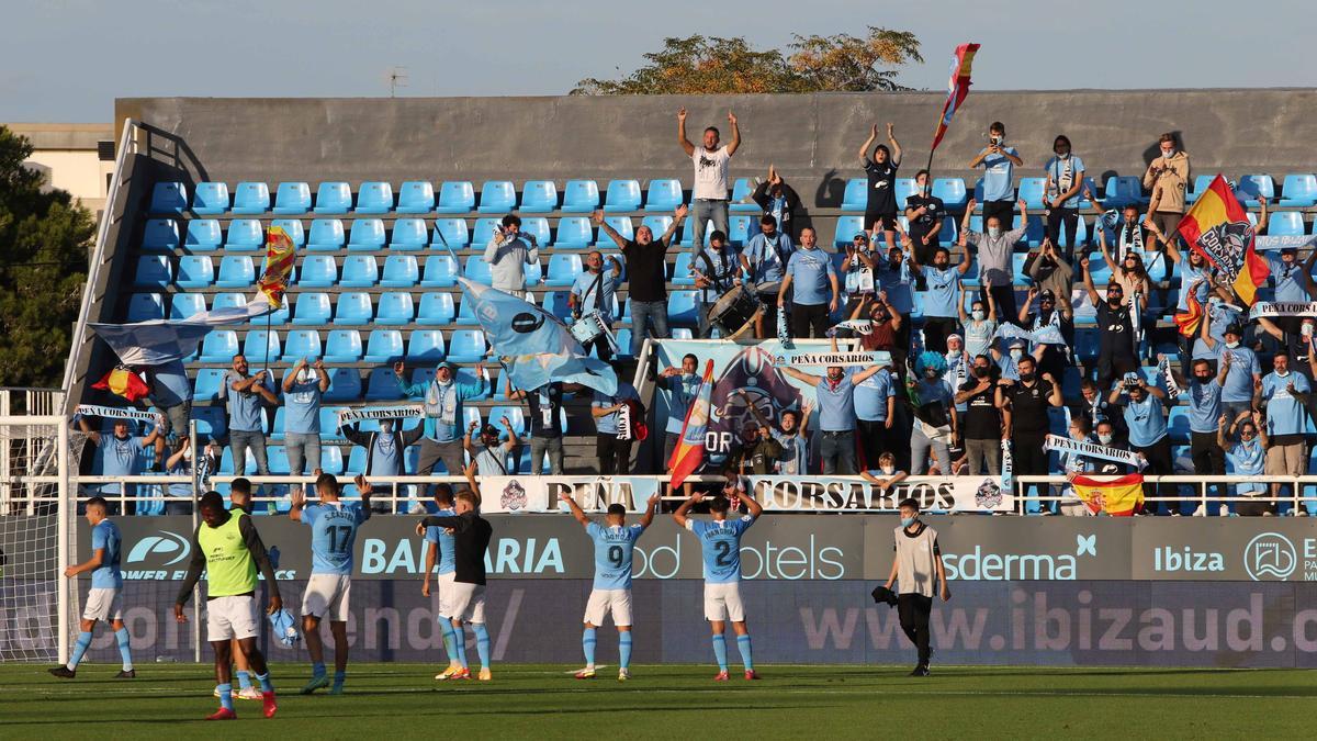 Todas las fotos del partido UD Ibiza - Fuenlabrada