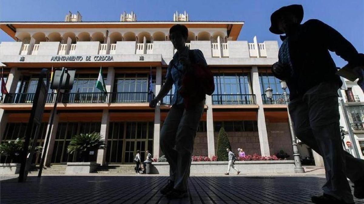 La fachada del Ayuntamiento de Córdoba se iluminará este lunes de verde.