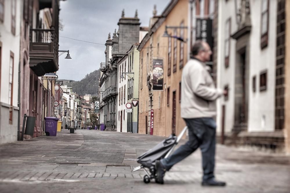 De paseo por La Laguna-Coronavirus 21/03/20  | 21/03/2020 | Fotógrafo: María Pisaca Gámez