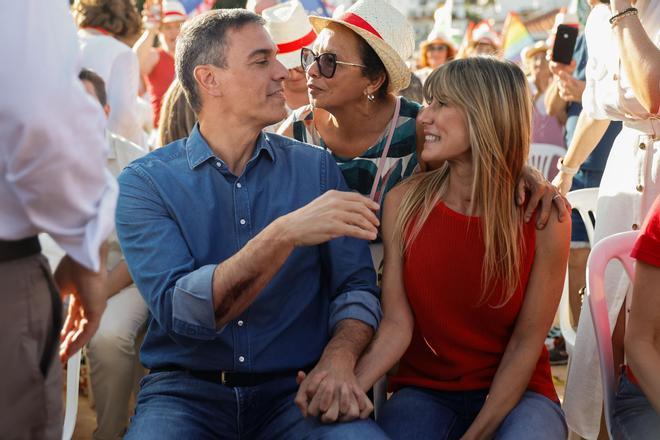 Una decena de menciones a Sánchez: las acusaciones populares centran el tráfico de influencias de Begoña Gómez en su posición institucional
