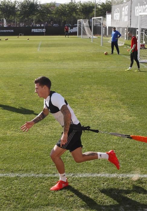 Las mejores imágenes del entrenamiento del Valencia CF