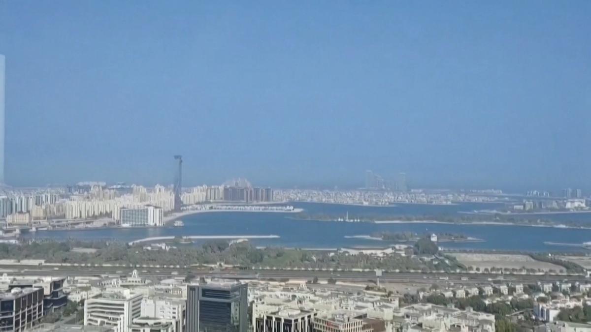 El cierre del espacio aéreo en Oriente Próximo deja miles de vuelos cancelados y a miles de españoles atrapados