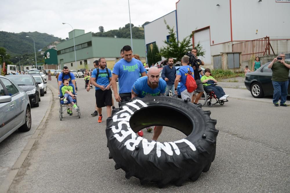 Reto solidario de los miembros del gimnasio Linares de Sotrondio