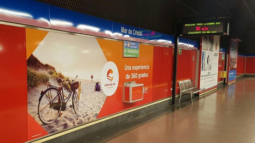 La Costa del Sol lleva su oferta al metro y Atocha