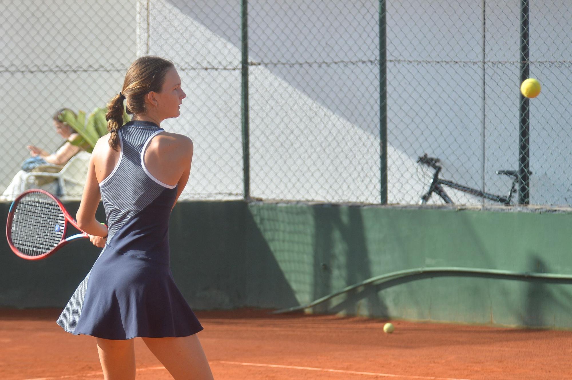 Gabriela Paun, campeona de la Yellow Bowl y número 2 del ranking nacional en categoría sub 14