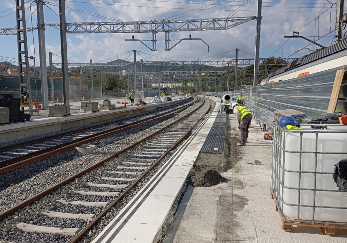 Trabajos en el entorno de la estación de Montcada Bifurcació de Rodalies