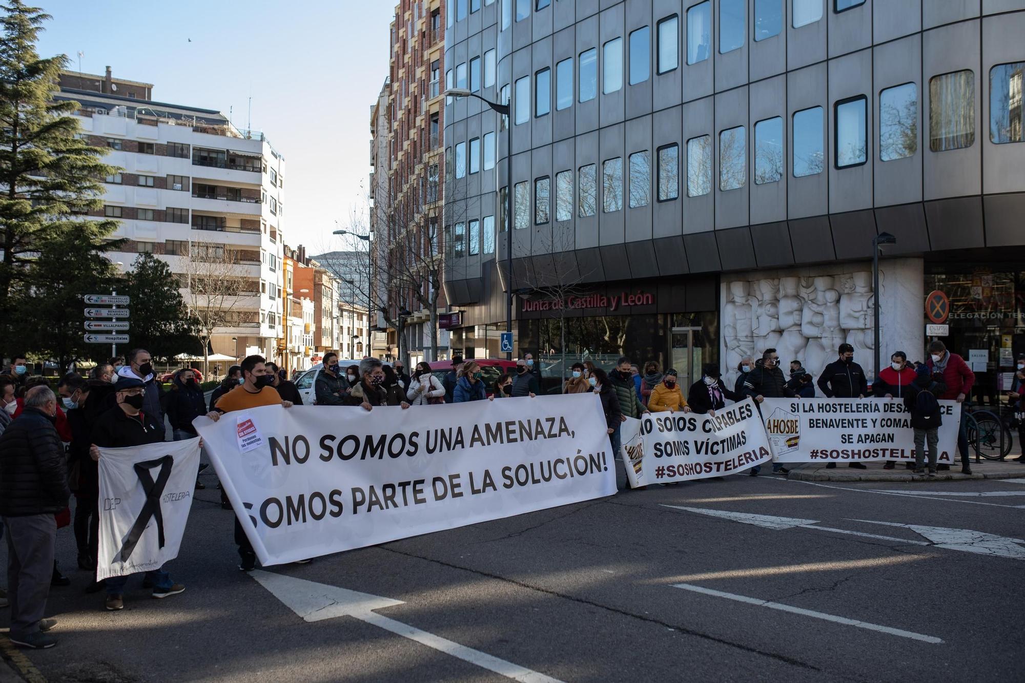 GALERÍA | Las mejores imágenes de la movilización de los hosteleros de Zamora