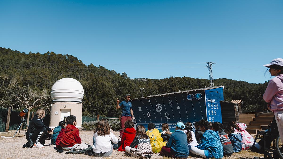 Actividades astronómicas para niños durante el día.