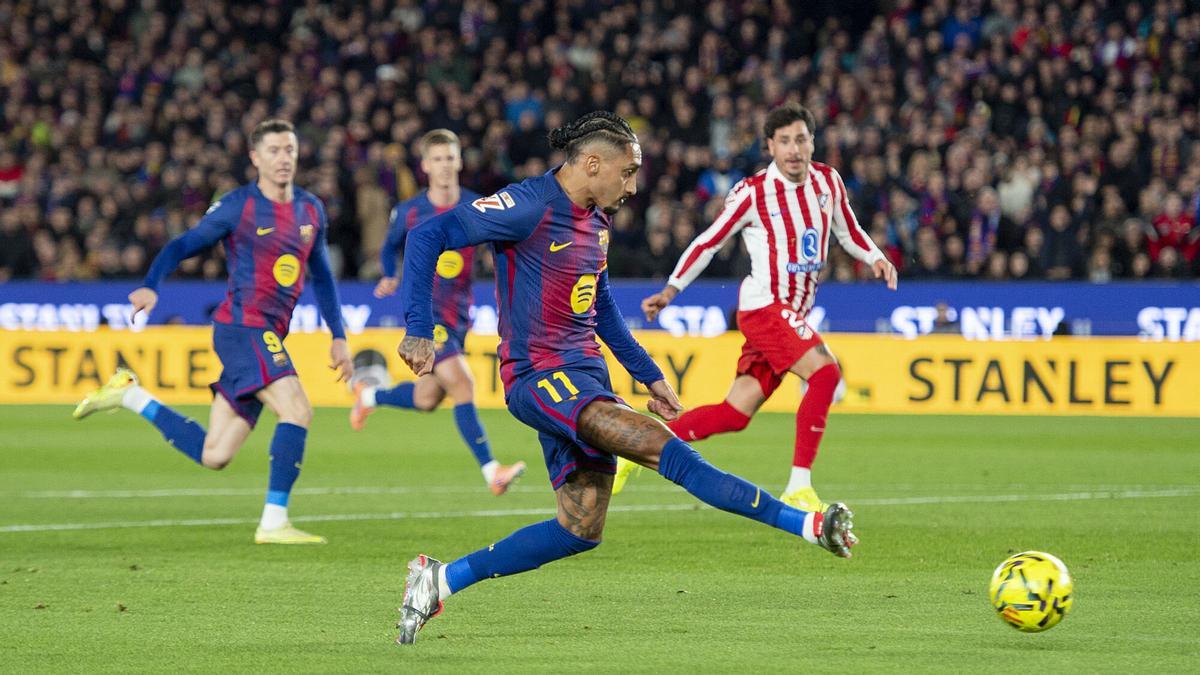 Los goles de Raphinha, Olmo y Ferran conceden el triunfo al FC Barcelona ante el Atlético de Madrid