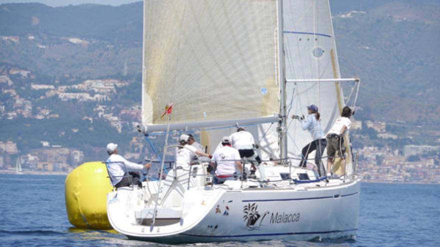 Malacca se afianza como líder del Trofeo Bahía de Málaga