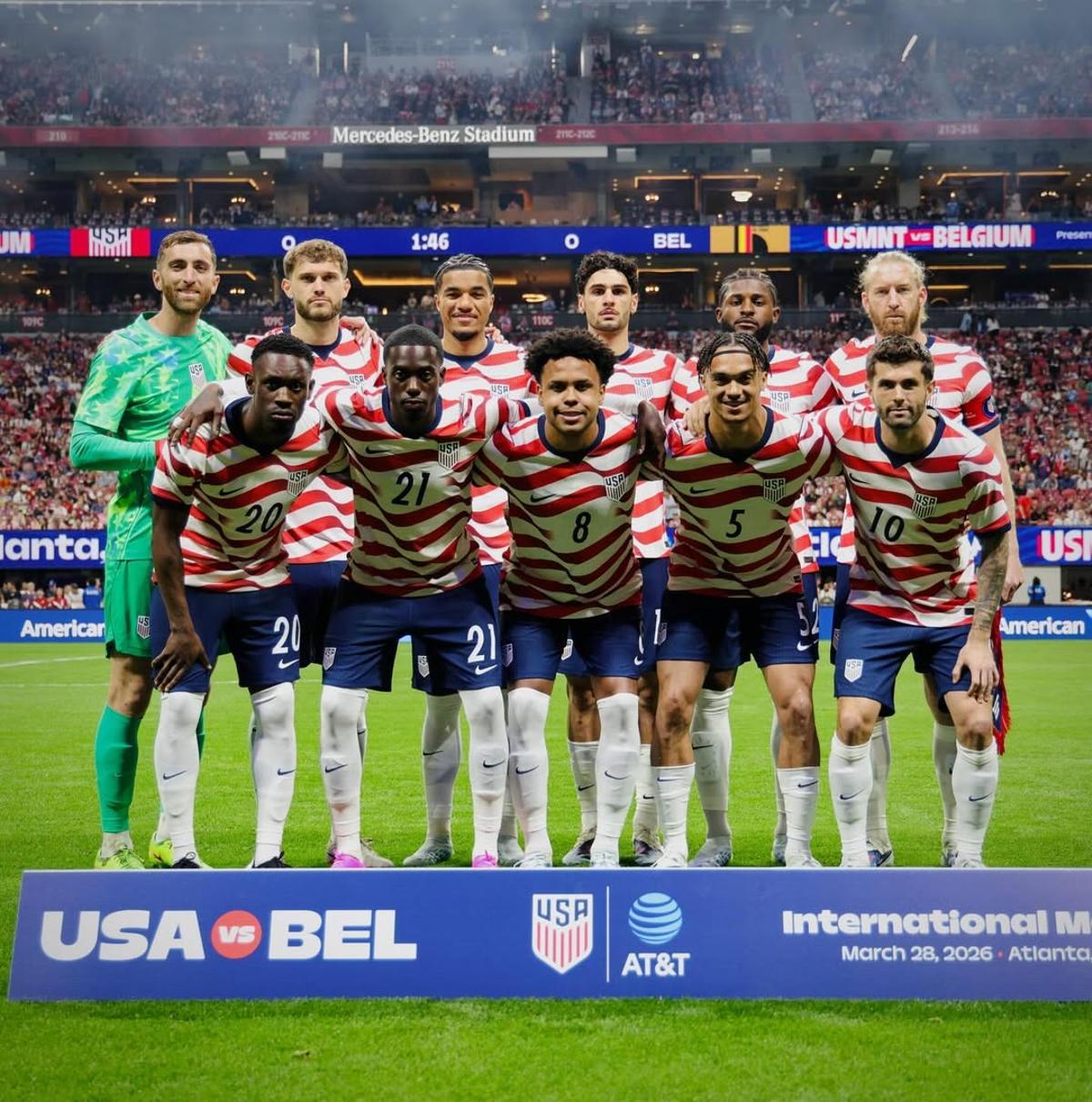 La selección de Estados Unidos durante el último compromiso internacional