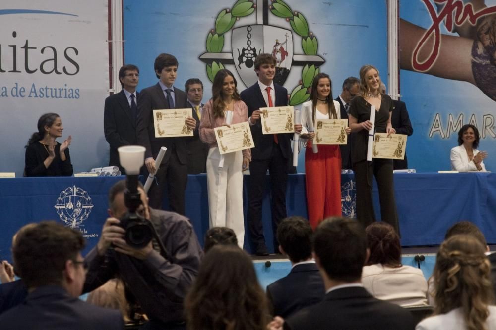 Graduación en el Colegio de la Inmaculada