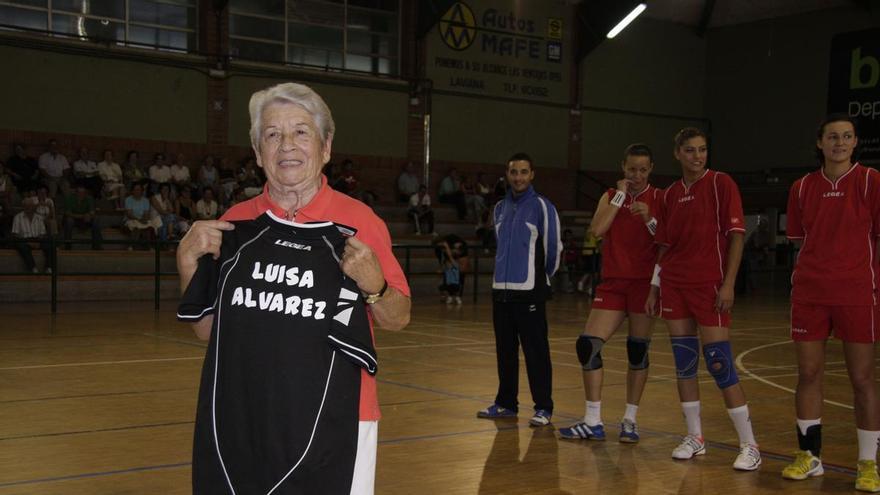 Fallece a los 98 años Luisa Álvarez, pionera del balonmano en España