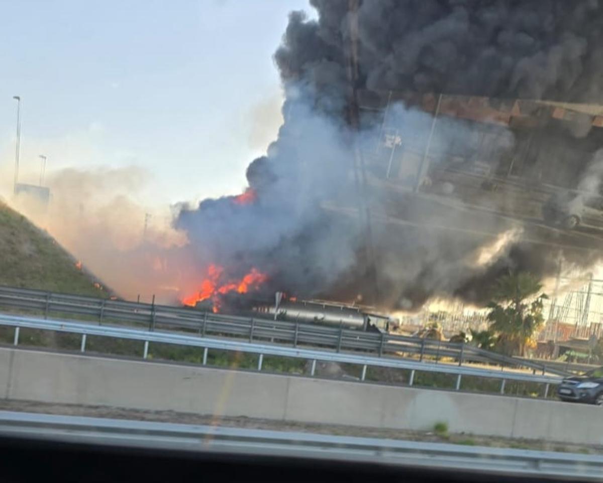 Vista del incendio desde la A-3