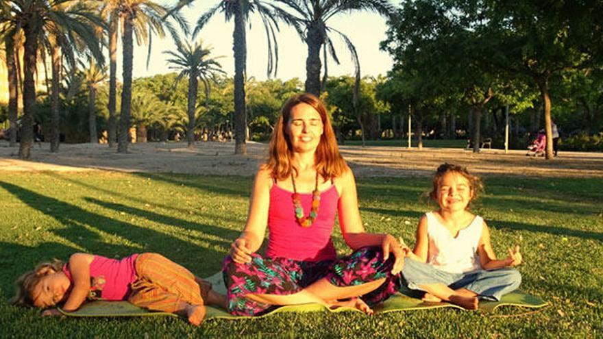 Caro Rueda ofrecerá yoga a los niños el 21 de febrero