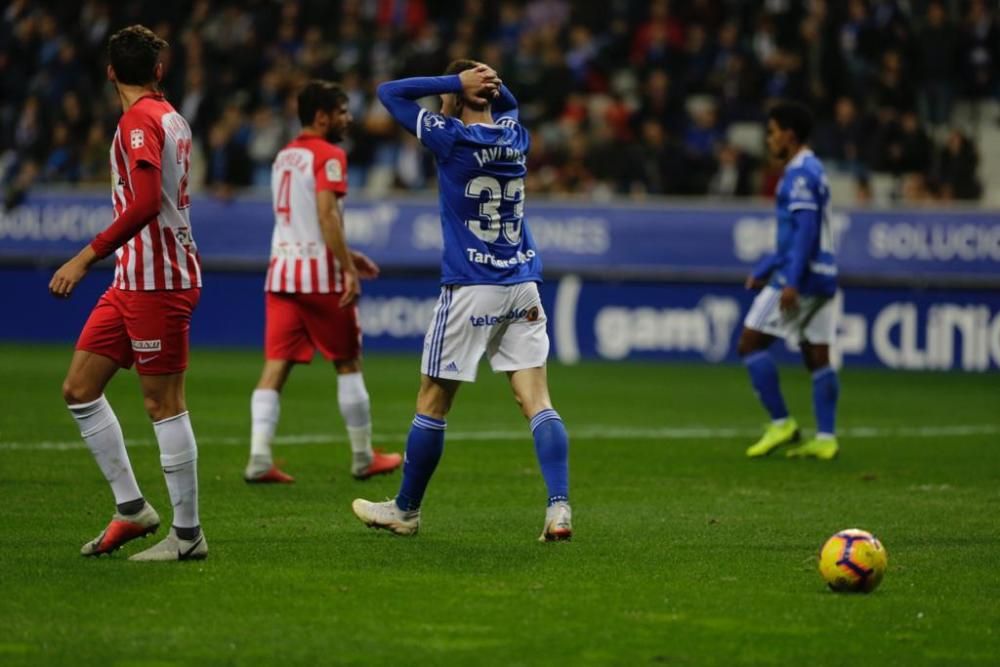 El partido entre el Real Oviedo y la UD Almería, en imágenes