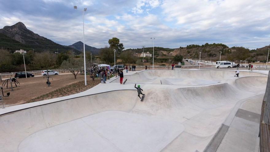 El Skatepark Bowl de Roís de Corella, que ya está acabado e inaugurado.  | ÀLEX OLTRA