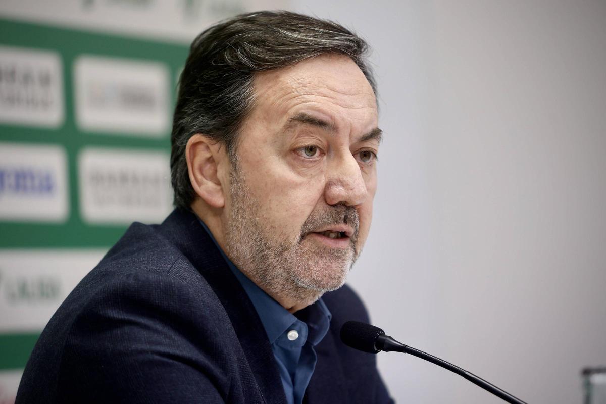 Antonio Fernández Monterrubio, CEO del Córdoba CF, en su comparecencia en el Bahrain Victorious Nuevo Arcángel, este jueves.