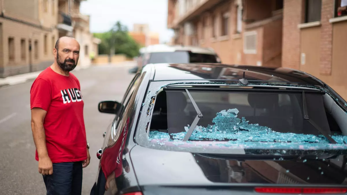 La dana causa estragos en Stellantis Zaragoza: 8.000 coches dañados por el granizo