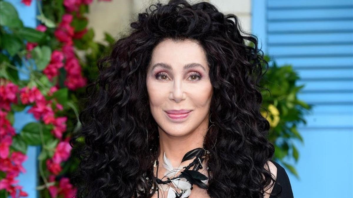ecarrasco44361906 files  in this file photo taken on july 16  2018 cher poses 180720182702
