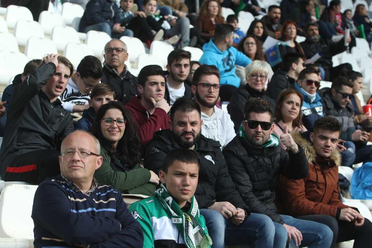 Así vivió la afición el empate del Córdoba ante el Oviedo