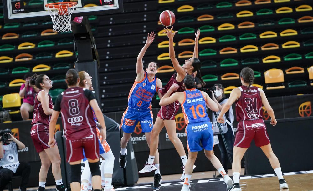 Supercopa Endesa: Lointek Guernika - Valencia Basket