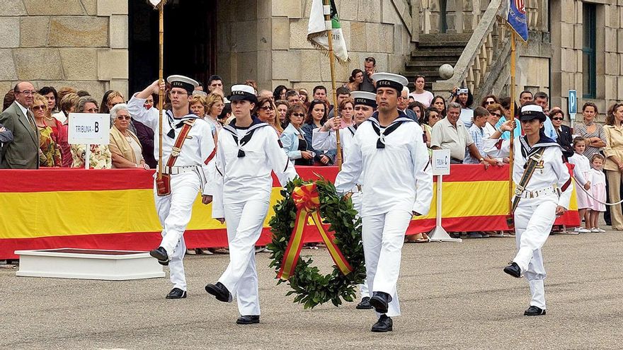 Salva de honor en la ETEA