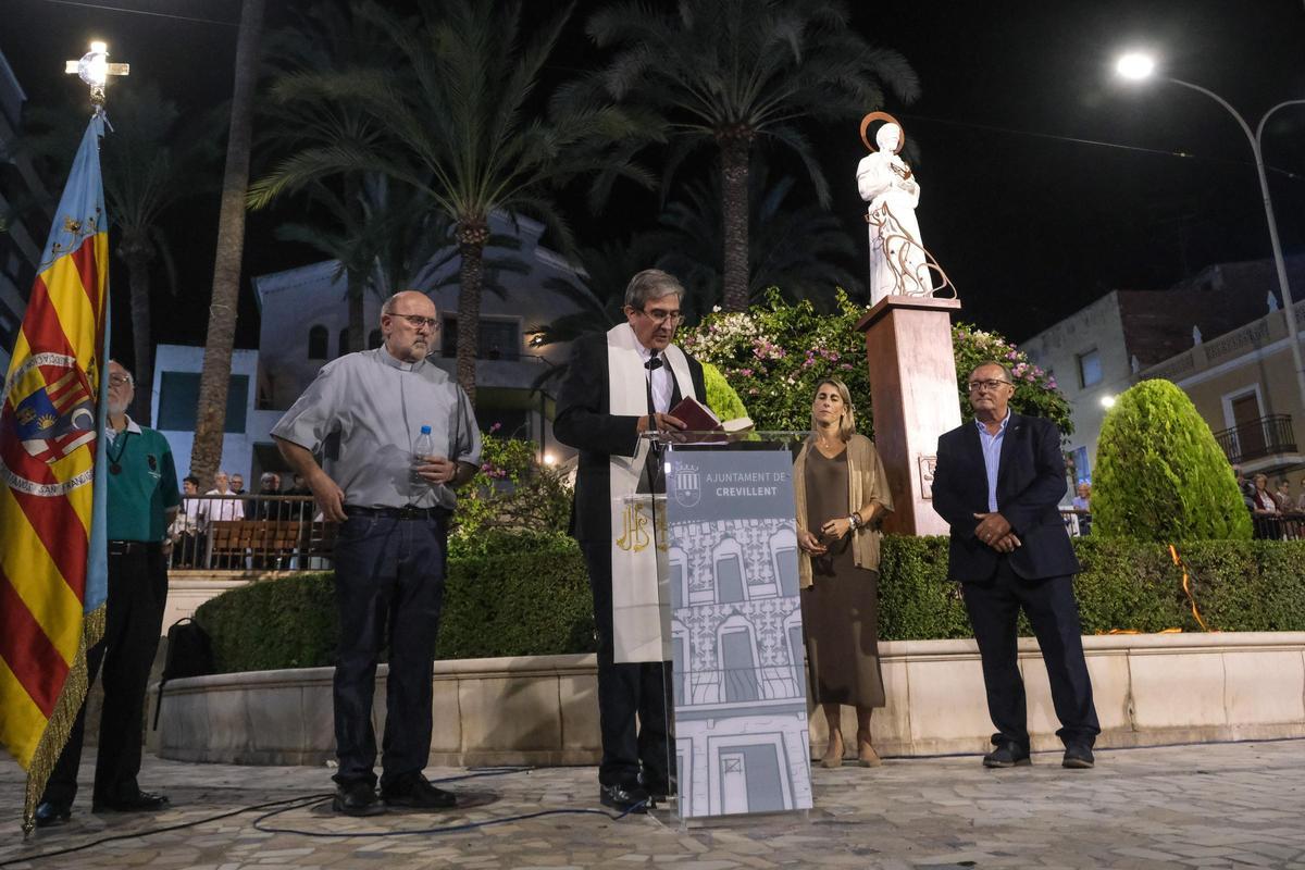 Así ha sido la inaguración y bendición de la nueva escultura de San Francisco de Asís en Crevillent