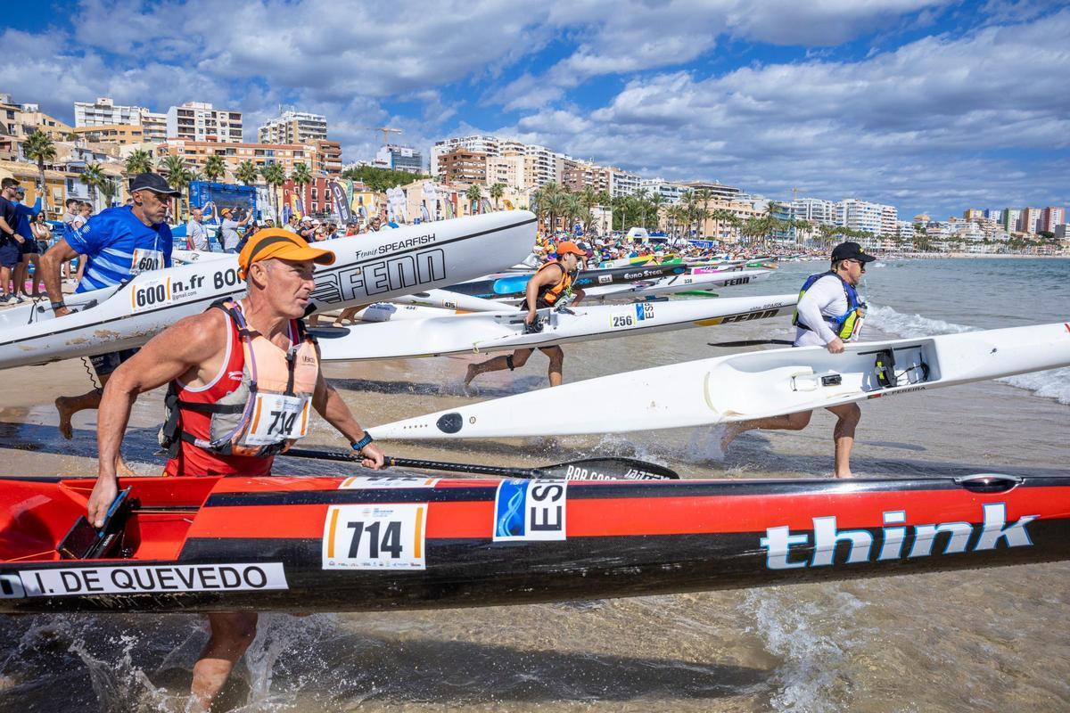 Los 810 palistas internacionales han competido en la modalidad de surfski con una distancia de 20 kilómetros
