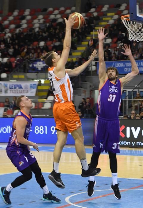 El Leyma le gana 82-76 al Palencia