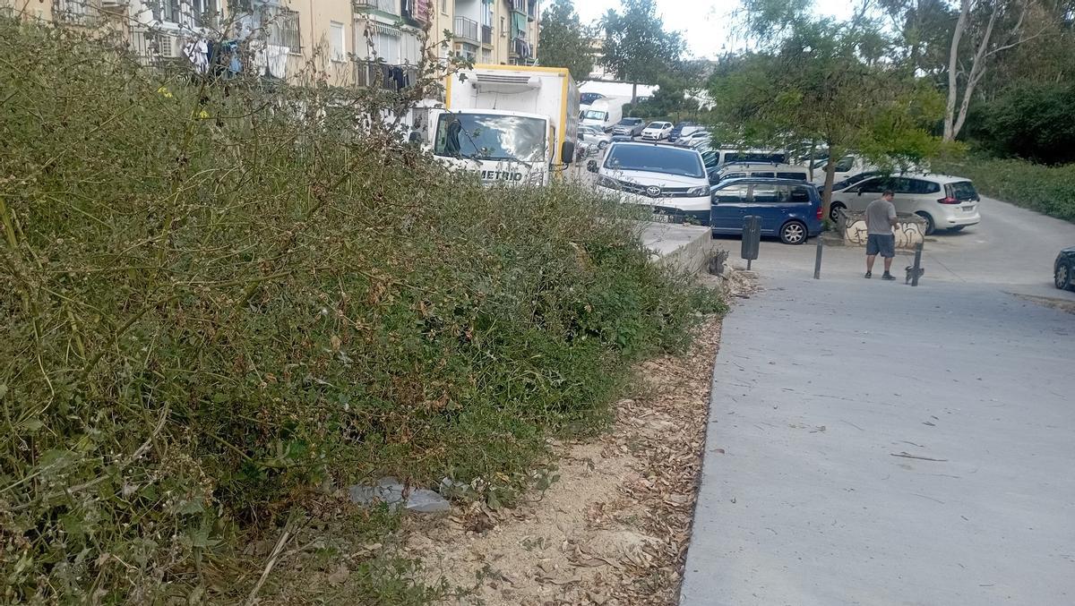 La calle sin mombre, en Carlinda.