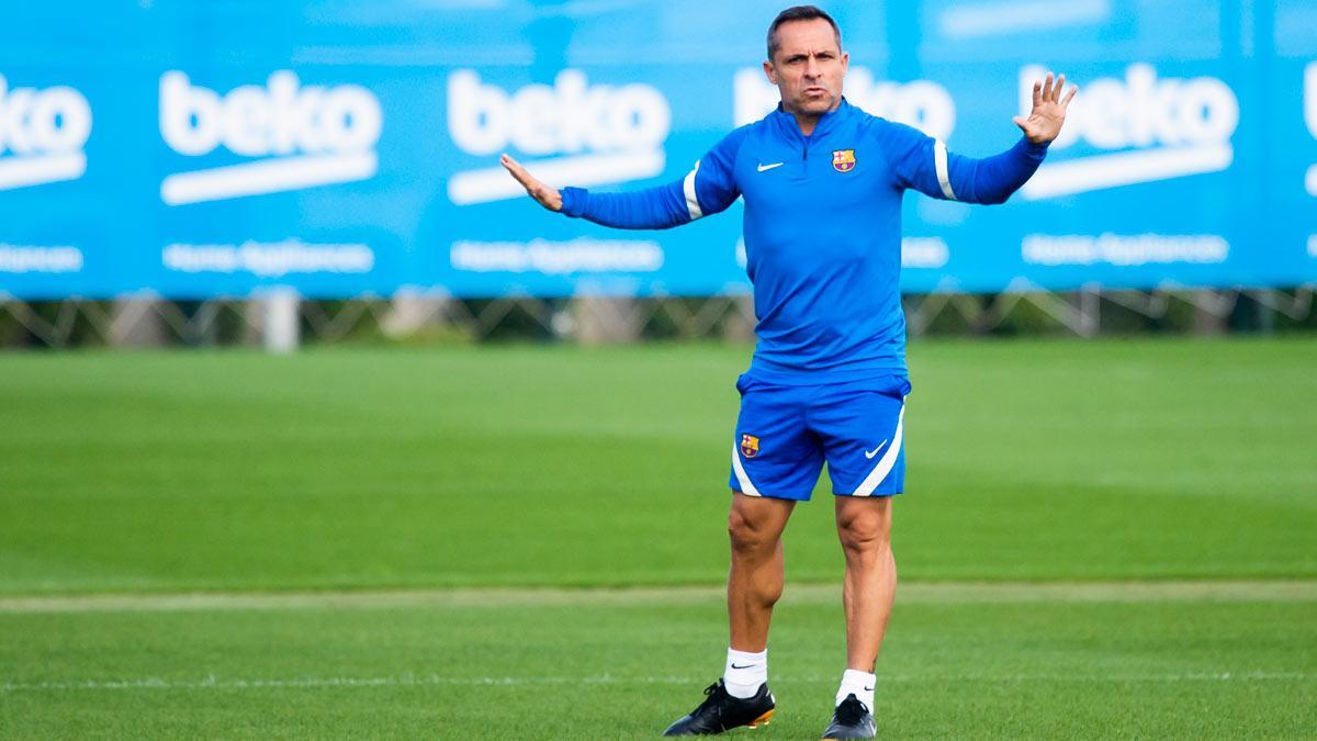 Sergi Barjuan, durante un entrenamiento