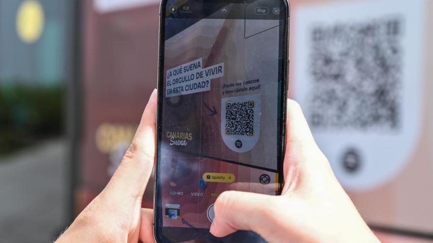 Guaguas Municipales estrena viajes con banda sonora canaria