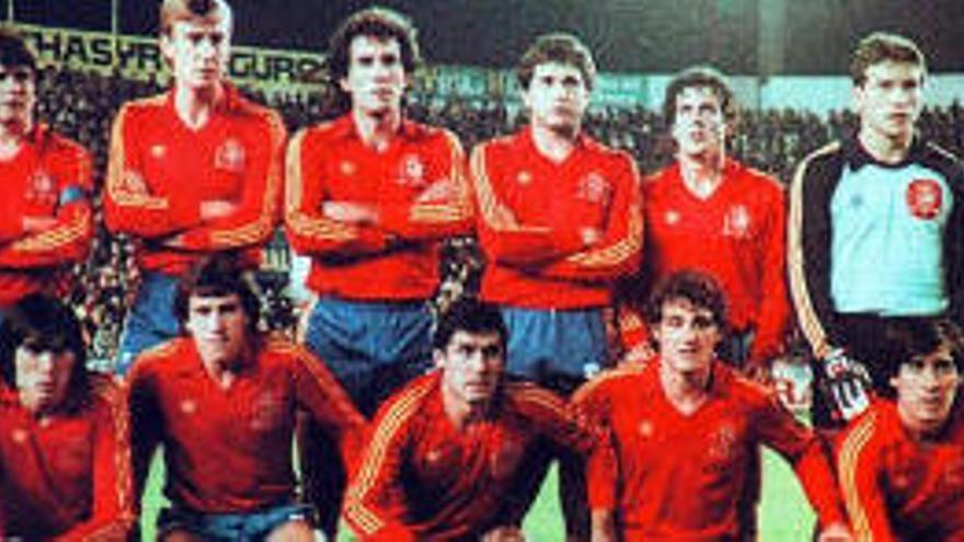 La selección del España-Malta de 1983.