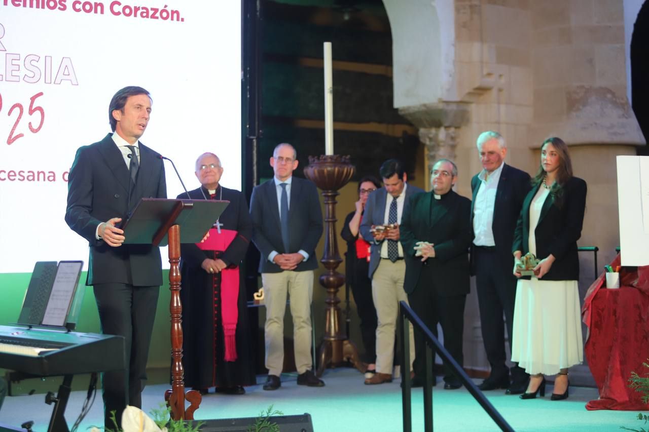 La entrega de los premios 'Ver Iglesia 25' y ‘Entidades con Corazón’, en imágenes