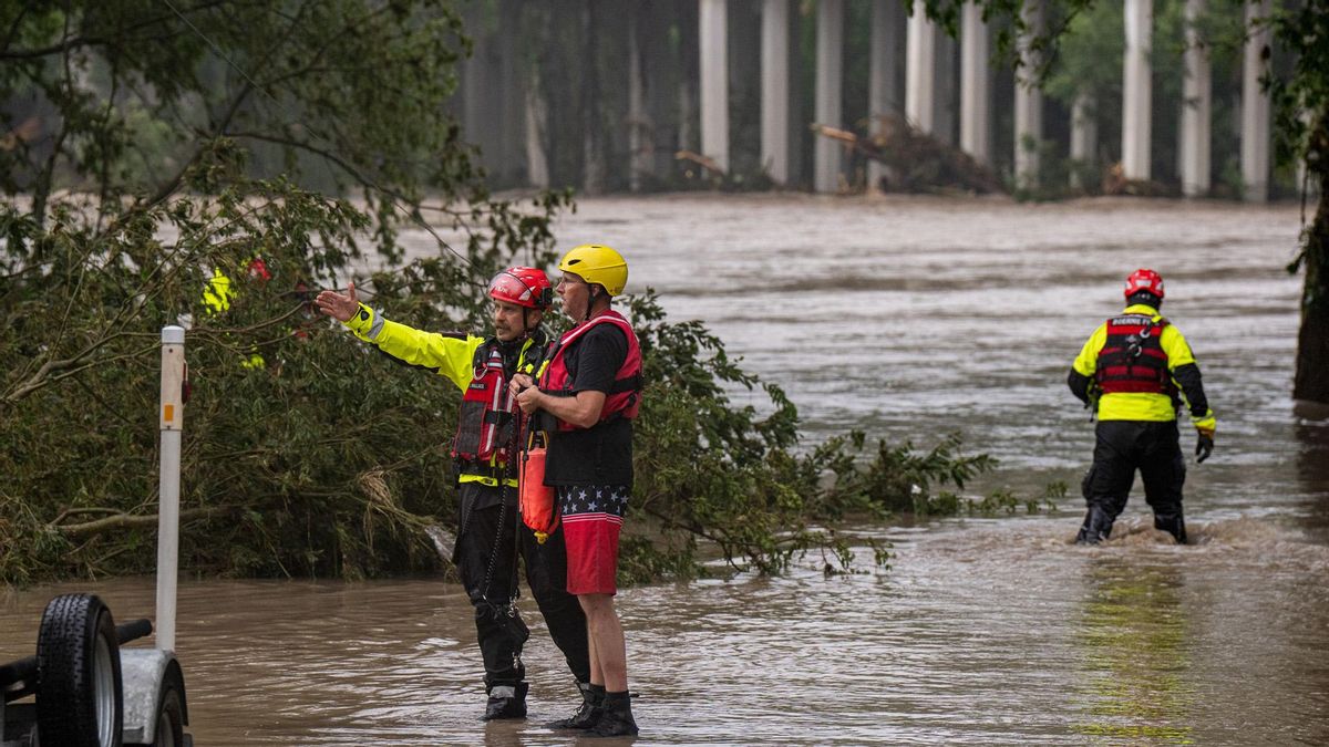 Al menos 29 muertos, 9 de ellos menores, y más de 20 niñas de un campamento desaparecidas por graves inundaciones en Texas