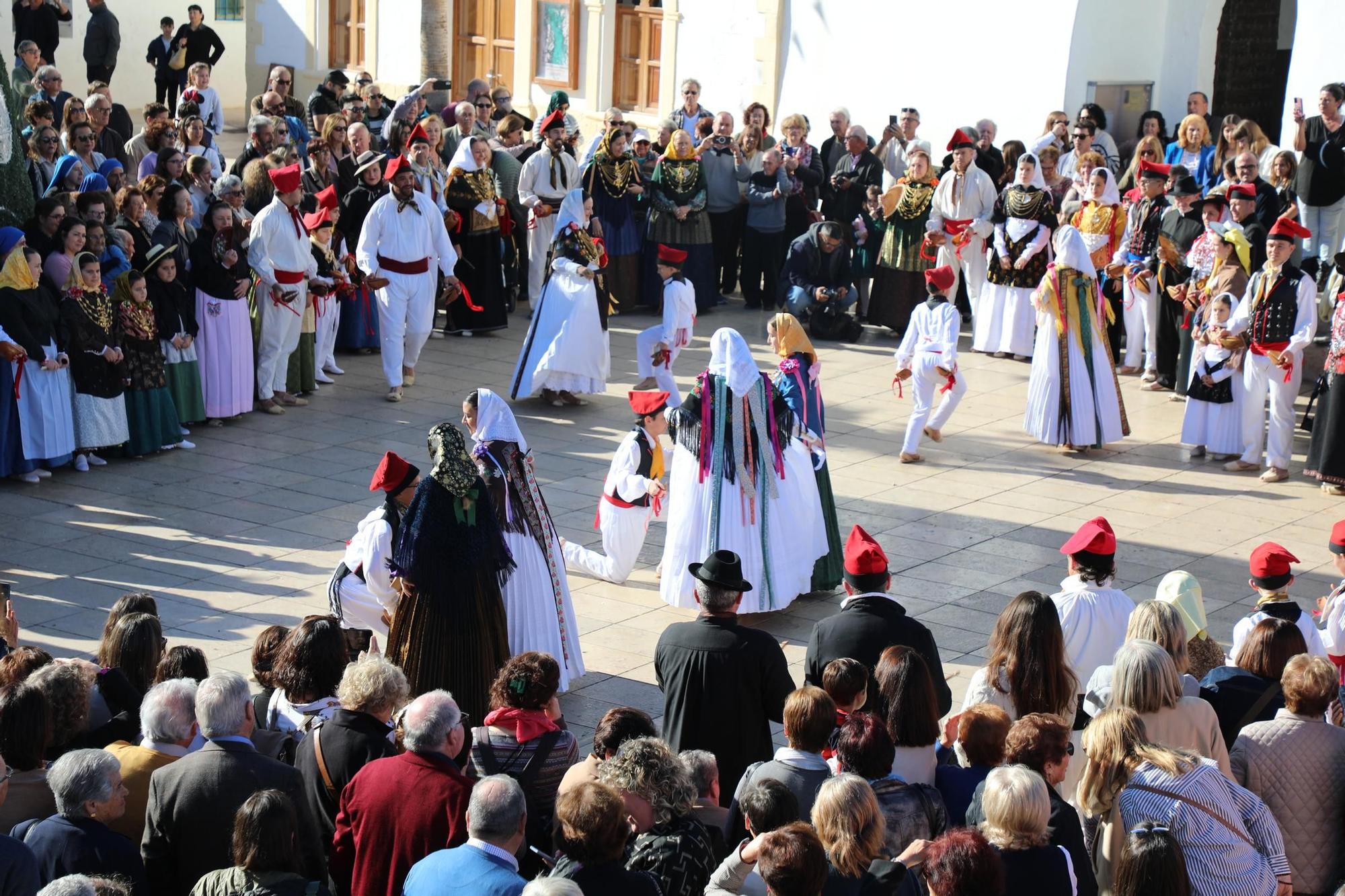 Todas las imágenes del día grande de las fiestas de Sant Francesc en Formentera