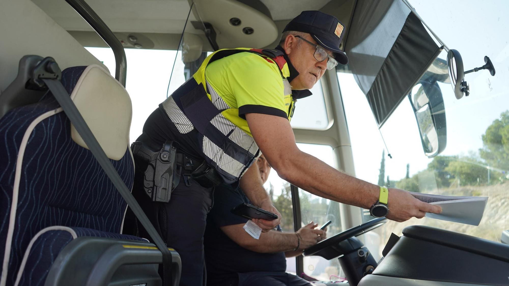 Els Mossos despleguen un macro operatiu a les vies amb més sinistres