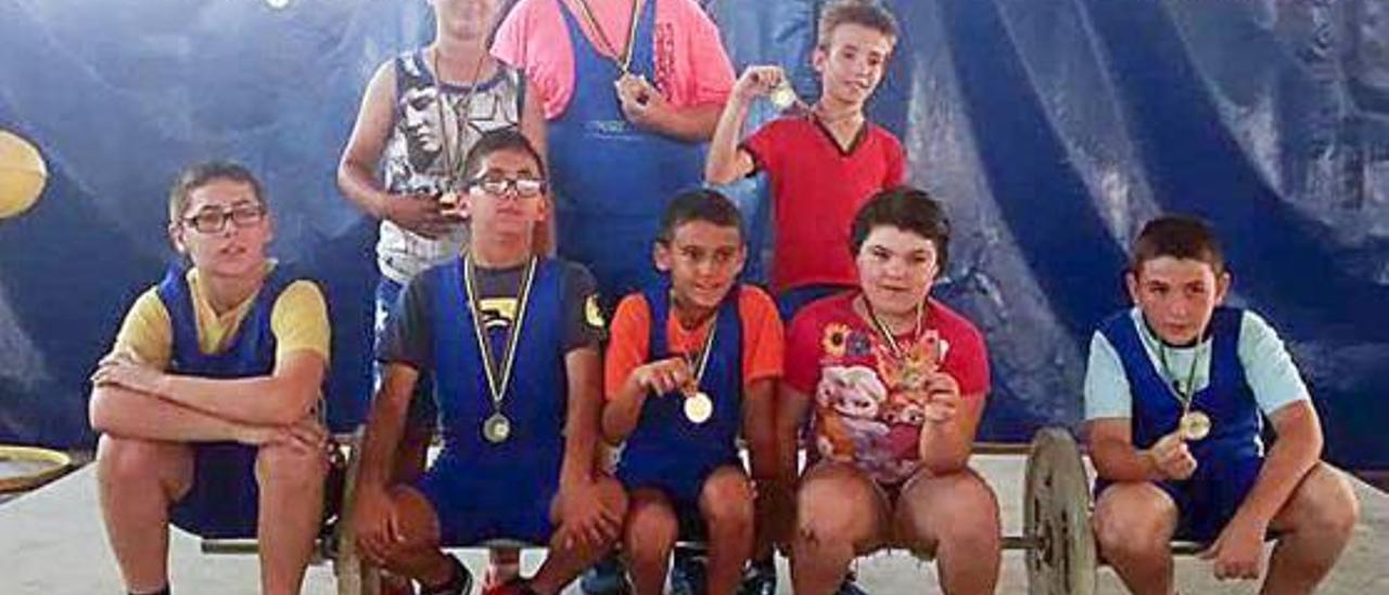 Las escuelas de Gandia y Tavernes logran seis podios en la jornada autonómica