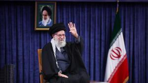 Jameneí critica la postura negociadora de EEUU y resta importancia a las amenazas de Trump El líder supremo de Irán, Ali Jameneí.