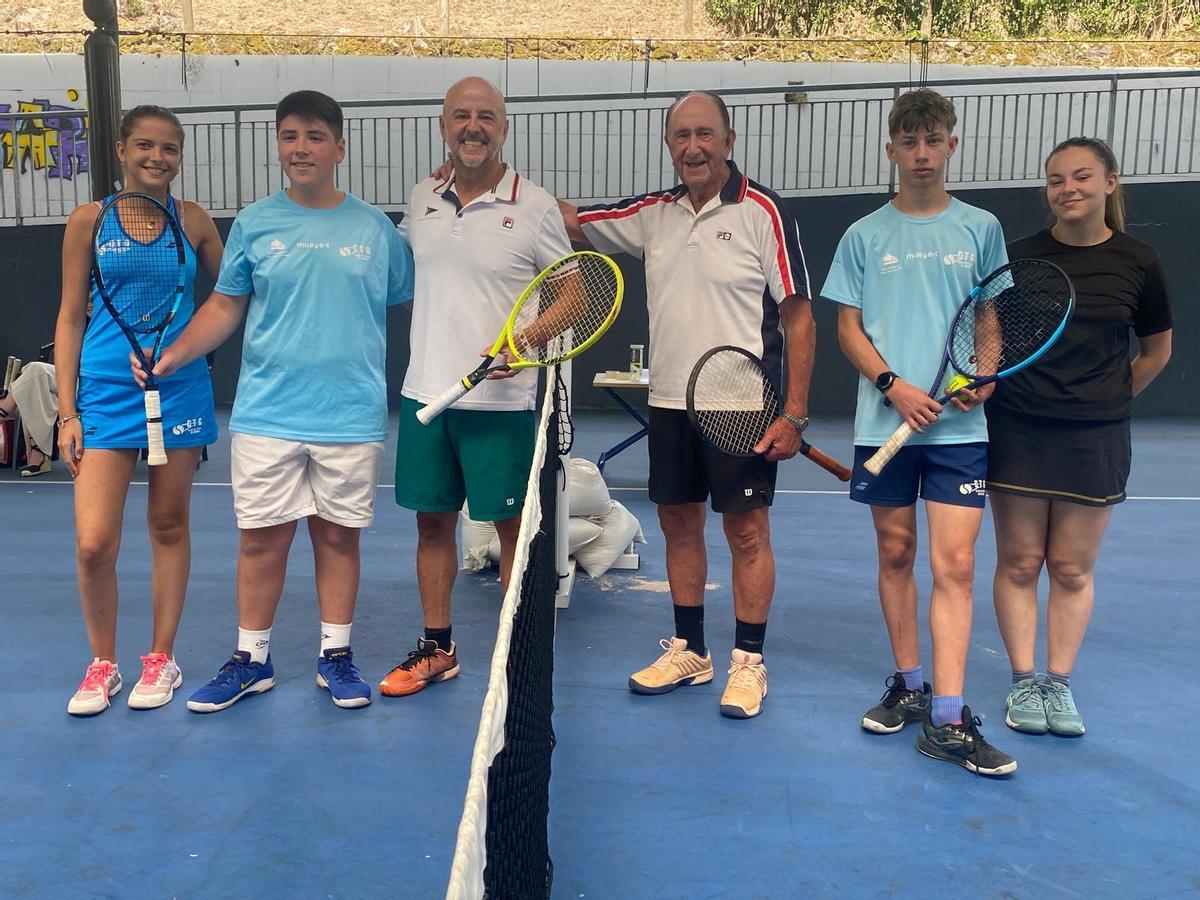 El aniversario del primer Club de Tenis de Grado, en imágenes