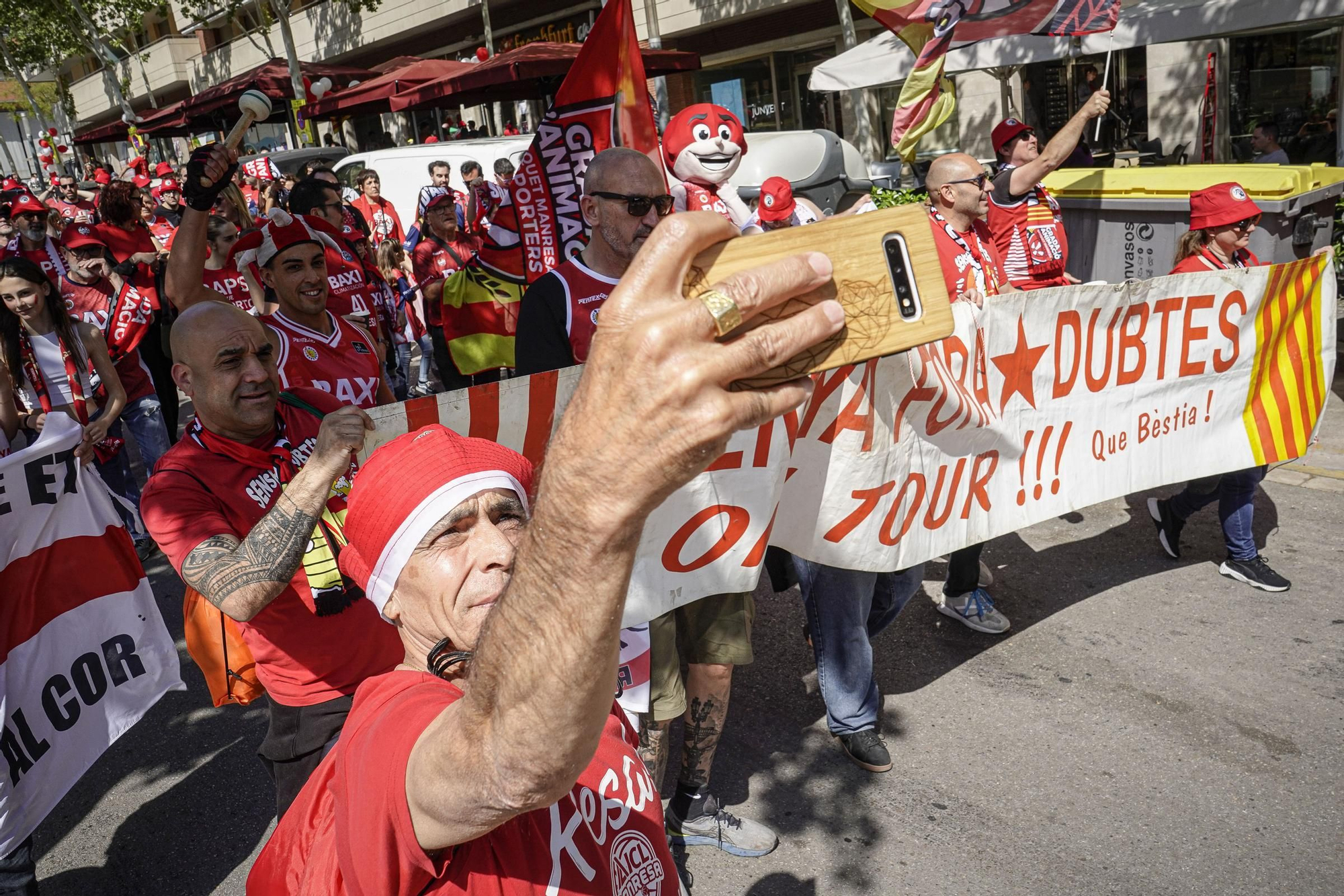 GALERIA | Marea Vermella cap al Congost