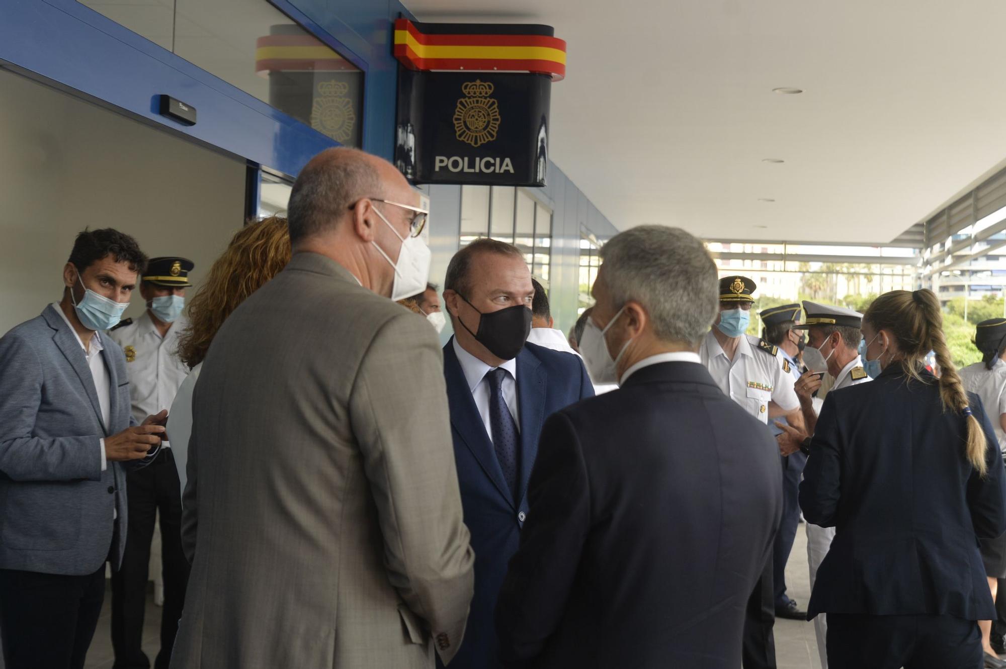 Inauguración de la comisaría de Distrito Centro de la Policía Nacional en Las Palmas