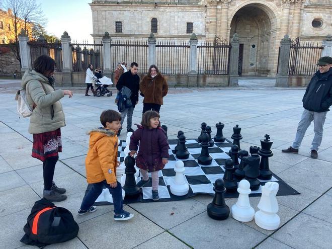 GALERÍA | Zamora, meta románica del ajedrez