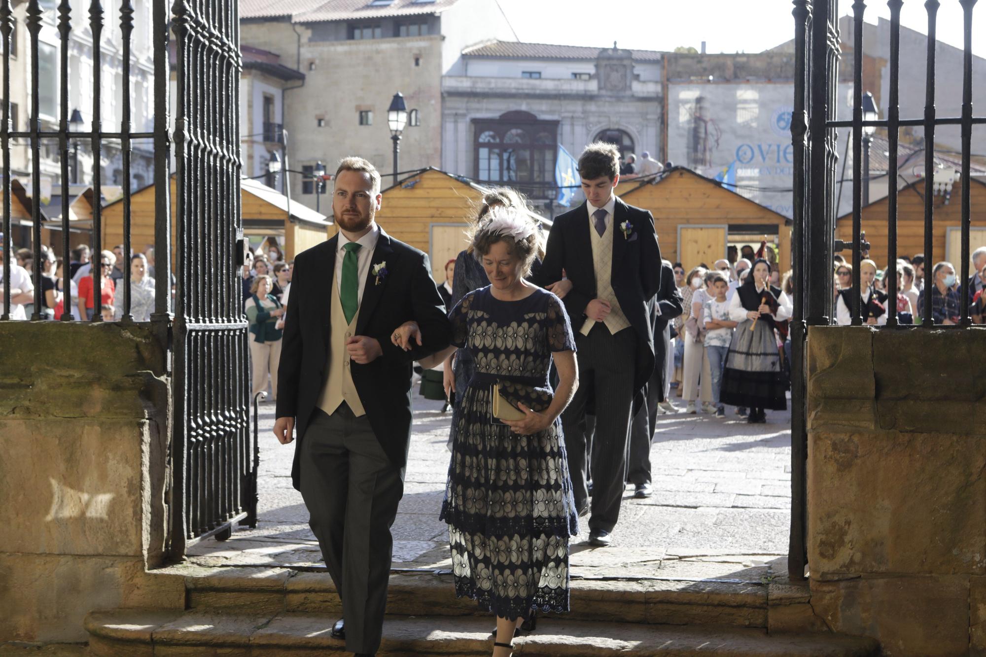 EN IMÁGENES: Oviedo acoge la boda de Paula Canga, hija de Diego Canga, consejero en la Comisión Europea