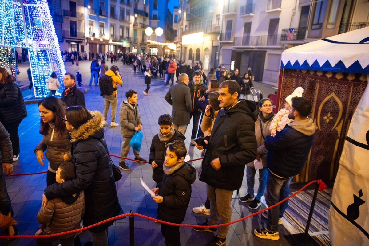 Així ha estat l'arribada del Príncep Assuan a Manresa
