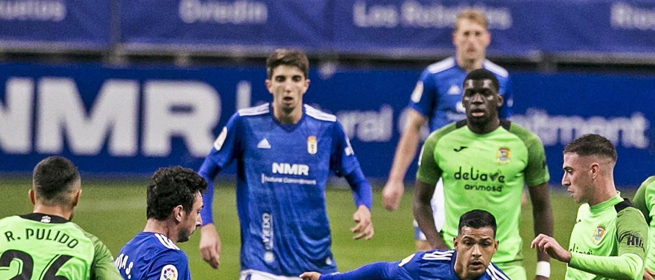 Borja y Nahuel, con Egdar y Carlos Hernández observando la jugada, ante el Fuenlabrada. | Irma Collín